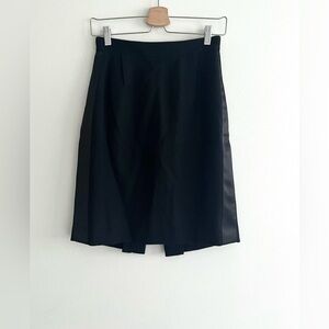 BCBGMaxAzria Wool Skirt with satin accent